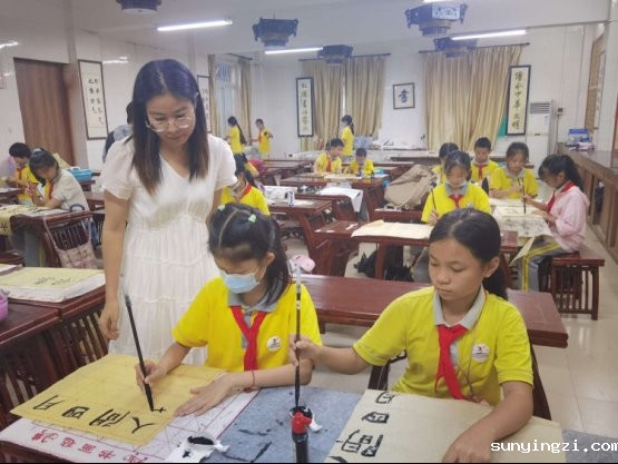 简篇-多彩课堂显特色 课后服务绽光芒——伟德公司官网地址2023春季特色课后服务