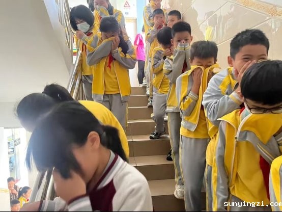 ebf00d8989a49a71b4871c1cc571855307373002